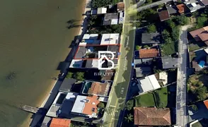 Casa com 3 Quartos à venda, 259m² no Ponta de Baixo, São José - Foto 8
