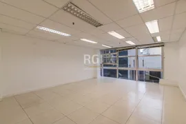 Conjunto Comercial / Sala para alugar, 1054m² no Centro Histórico, Porto Alegre - Foto 7