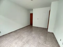 Apartamento com 3 Quartos para alugar, 75m² no Santa Mônica, Belo Horizonte - Foto 5