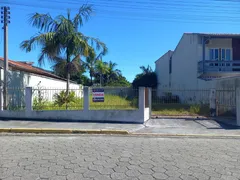Terreno / Lote / Condomínio à venda, 300m² no Fundos, Biguaçu - Foto 1