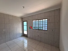 Casa com 3 Quartos à venda, 83m² no Jardim Maria Luiza, Londrina - Foto 8