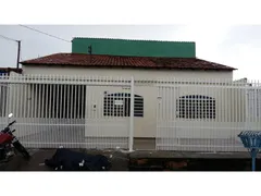 Sobrado com 3 Quartos à venda, 200m² no Recanto das Emas, Brasília - Foto 1