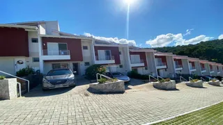 Casa de Condomínio com 3 Quartos à venda, 125m² no Sambaqui, Florianópolis - Foto 2