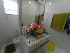 Casa com 4 Quartos à venda, 215m² no Vila Galvão, Guarulhos - Foto 16