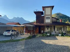 Casa com 4 Quartos à venda, 268m² no Vargem Grande, Teresópolis - Foto 17
