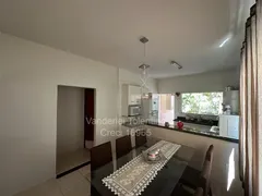 Casa com 3 Quartos à venda, 143m² no Lagoinha, Uberlândia - Foto 9