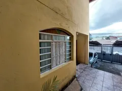 Casa com 3 Quartos à venda, 98m² no Fonte Grande, Contagem - Foto 2