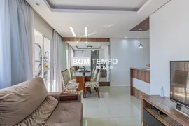 Apartamento com 3 Quartos à venda, 68m² no Humaitá, Porto Alegre - Foto 2