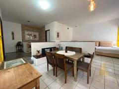 Casa de Condomínio com 7 Quartos à venda, 380m² no Chácaras Catagua, Taubaté - Foto 5