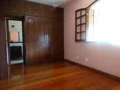 Casa com 3 Quartos à venda, 258m² no Central Parque, Contagem - Foto 16