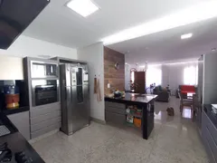 Casa com 3 Quartos à venda, 263m² no Santa Cruz, Belo Horizonte - Foto 8