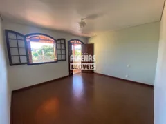 Casa com 3 Quartos à venda, 200m² no Amazonas, Betim - Foto 16