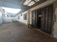 Casa com 3 Quartos à venda, 120m² no Niterói, Canoas - Foto 2