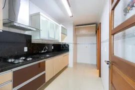 Cobertura com 3 Quartos à venda, 246m² no Vila Ipiranga, Porto Alegre - Foto 18