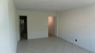 Apartamento com 2 Quartos para alugar, 70m² no Centro, São Gonçalo - Foto 2