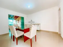 Casa com 3 Quartos para alugar, 100m² no Parque Santo Antônio, Jacareí - Foto 3