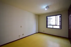 Apartamento com 4 Quartos para alugar, 178m² no Centro, Curitiba - Foto 35