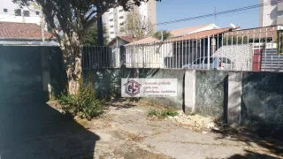 Casa com 5 Quartos à venda, 170m² no Vila Jaboticabeira, Taubaté - Foto 3