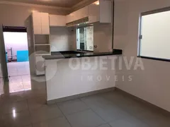 Casa com 3 Quartos à venda, 210m² no Jardim das Palmeiras, Uberlândia - Foto 6