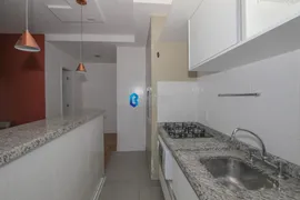 Apartamento com 2 Quartos para alugar, 58m² no Centro Cívico, Curitiba - Foto 12