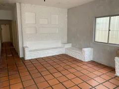 Casa com 6 Quartos à venda, 390m² no Balneário Itaoca, Mongaguá - Foto 16