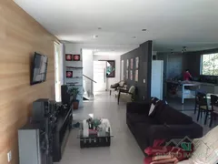 Casa com 4 Quartos à venda, 400m² no Quarteirão Ingelhein, Petrópolis - Foto 11