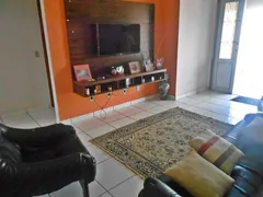 Casa com 3 Quartos à venda, 140m² no Tocantins, Uberlândia - Foto 2