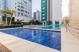 Apartamento com 2 Quartos para venda ou aluguel, 75m² no Passo da Areia, Porto Alegre - Foto 5