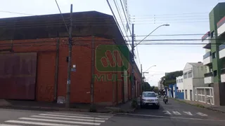 Galpão / Depósito / Armazém com 1 Quarto para alugar, 1890m² no Brasil, Uberlândia - Foto 6