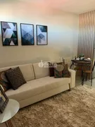 Apartamento com 3 Quartos à venda, 53m² no Umuarama, Uberlândia - Foto 2