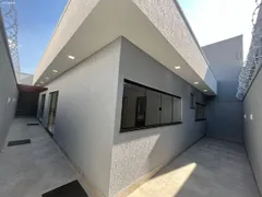 Casa com 3 Quartos à venda, 300m² no Três Marias , Goiânia - Foto 2