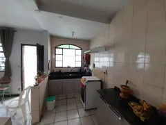 Casa com 3 Quartos à venda, 110m² no Ipiranga, Belo Horizonte - Foto 7