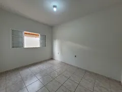 Casa com 2 Quartos para alugar, 100m² no Jardim Sônia, Jaguariúna - Foto 3