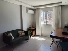 Apartamento com 2 Quartos para alugar, 70m² no Centro, Florianópolis - Foto 3