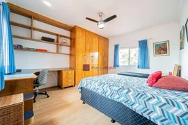 Casa de Condomínio com 3 Quartos à venda, 315m² no Granja Viana, Cotia - Foto 21