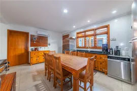 Casa com 3 Quartos à venda, 257m² no Camobi, Santa Maria - Foto 5