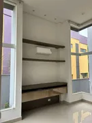 Casa com 3 Quartos para alugar, 198m² no Terra Bonita, Londrina - Foto 2