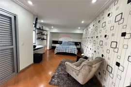 Casa com 4 Quartos à venda, 277m² no Jardim Bela Vista, Guarulhos - Foto 33