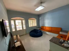 Casa com 5 Quartos para alugar, 180m² no São Gotardo, Contagem - Foto 1