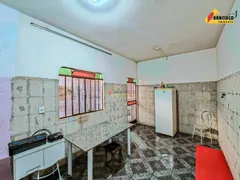Casa com 3 Quartos à venda, 60m² no Sagrada Família, Divinópolis - Foto 3