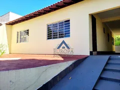 Casa com 3 Quartos à venda, 136m² no Jardim das Palmeiras, Londrina - Foto 2