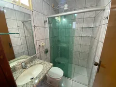 Casa com 5 Quartos para alugar, 230m² no Nossa Senhora Aparecida, Uberlândia - Foto 13