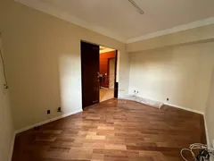 Apartamento com 3 Quartos para alugar, 203m² no Jardim Irajá, Ribeirão Preto - Foto 10