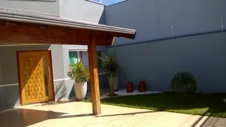 Casa com 5 Quartos à venda, 270m² no Vila Biagioni Vila Xavier, Araraquara - Foto 9