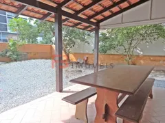 Casa com 3 Quartos para alugar, 150m² no Praia de Mariscal, Bombinhas - Foto 28
