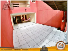Casa com 4 Quartos à venda, 250m² no Montese, Fortaleza - Foto 3