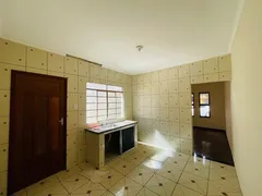 Casa com 2 Quartos para alugar, 77m² no Jardim Lírio, Tatuí - Foto 18