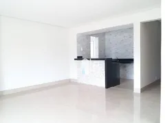 Apartamento com 3 Quartos à venda, 140m² no Osvaldo Rezende, Uberlândia - Foto 4