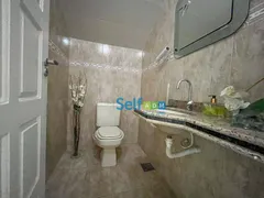 Casa com 4 Quartos para alugar, 180m² no São Francisco, Niterói - Foto 14