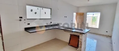 Casa de Condomínio com 2 Quartos à venda, 63m² no Balneario Recanto do Sol, Caraguatatuba - Foto 1